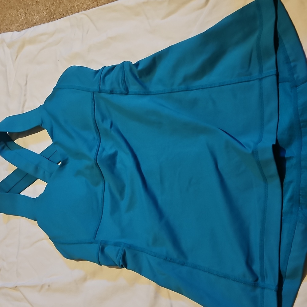 Size 4 Tank